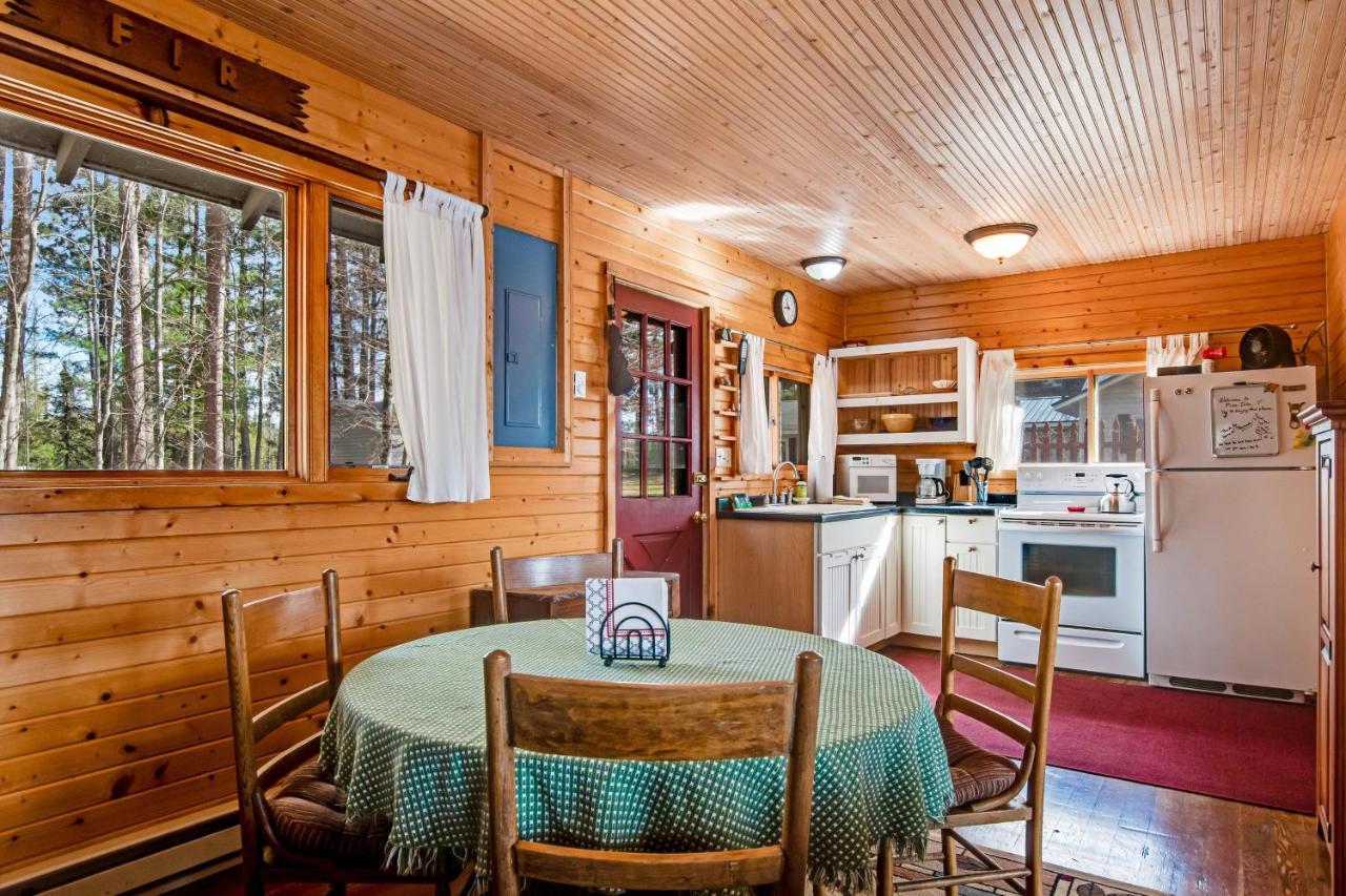 Bucky'S Pineisle Retreat Villa Three Lakes Eksteriør bilde