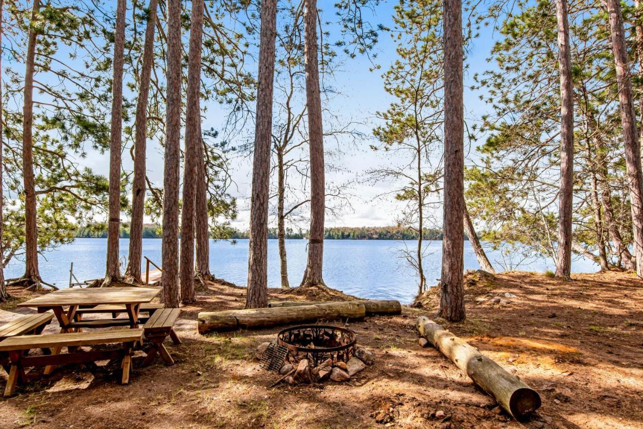 Bucky'S Pineisle Retreat Villa Three Lakes Eksteriør bilde