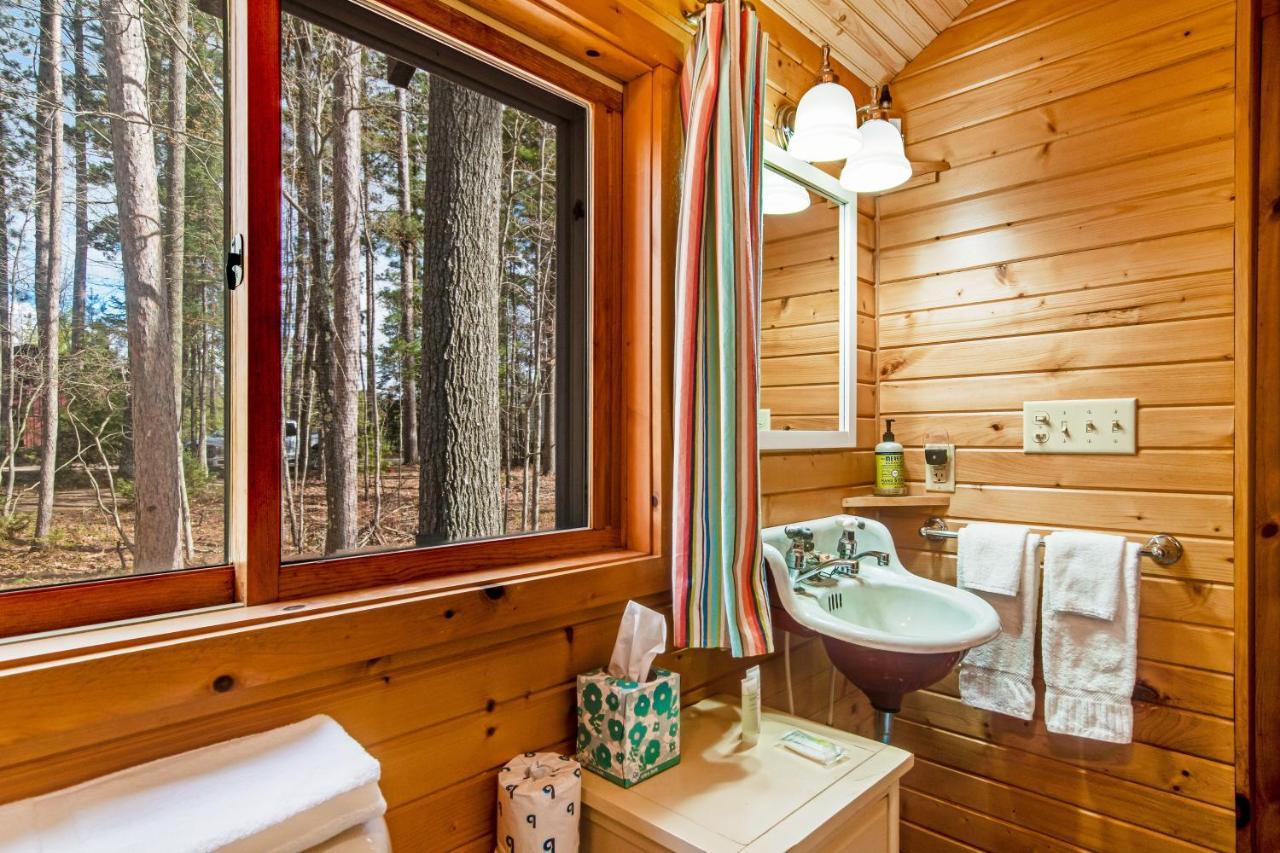 Bucky'S Pineisle Retreat Villa Three Lakes Eksteriør bilde